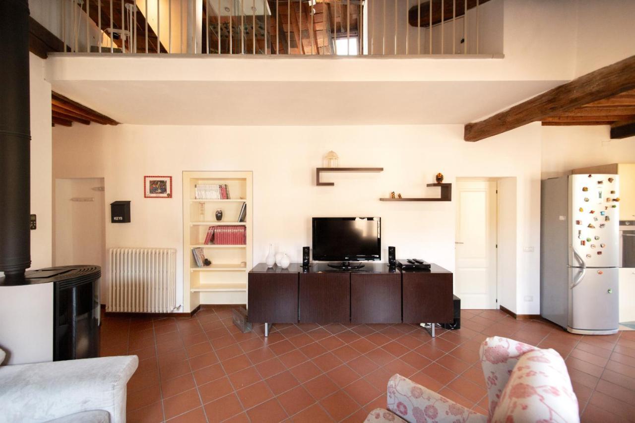 Serena Apartment, Cosy Close Center Town Лукка Екстер'єр фото